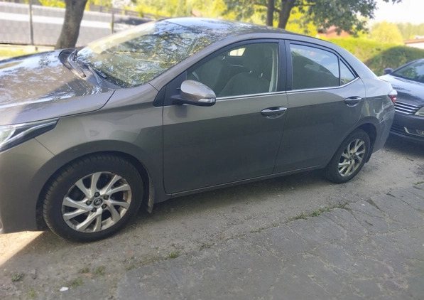 Toyota Corolla cena 62000 przebieg: 80738, rok produkcji 2017 z Golczewo małe 11